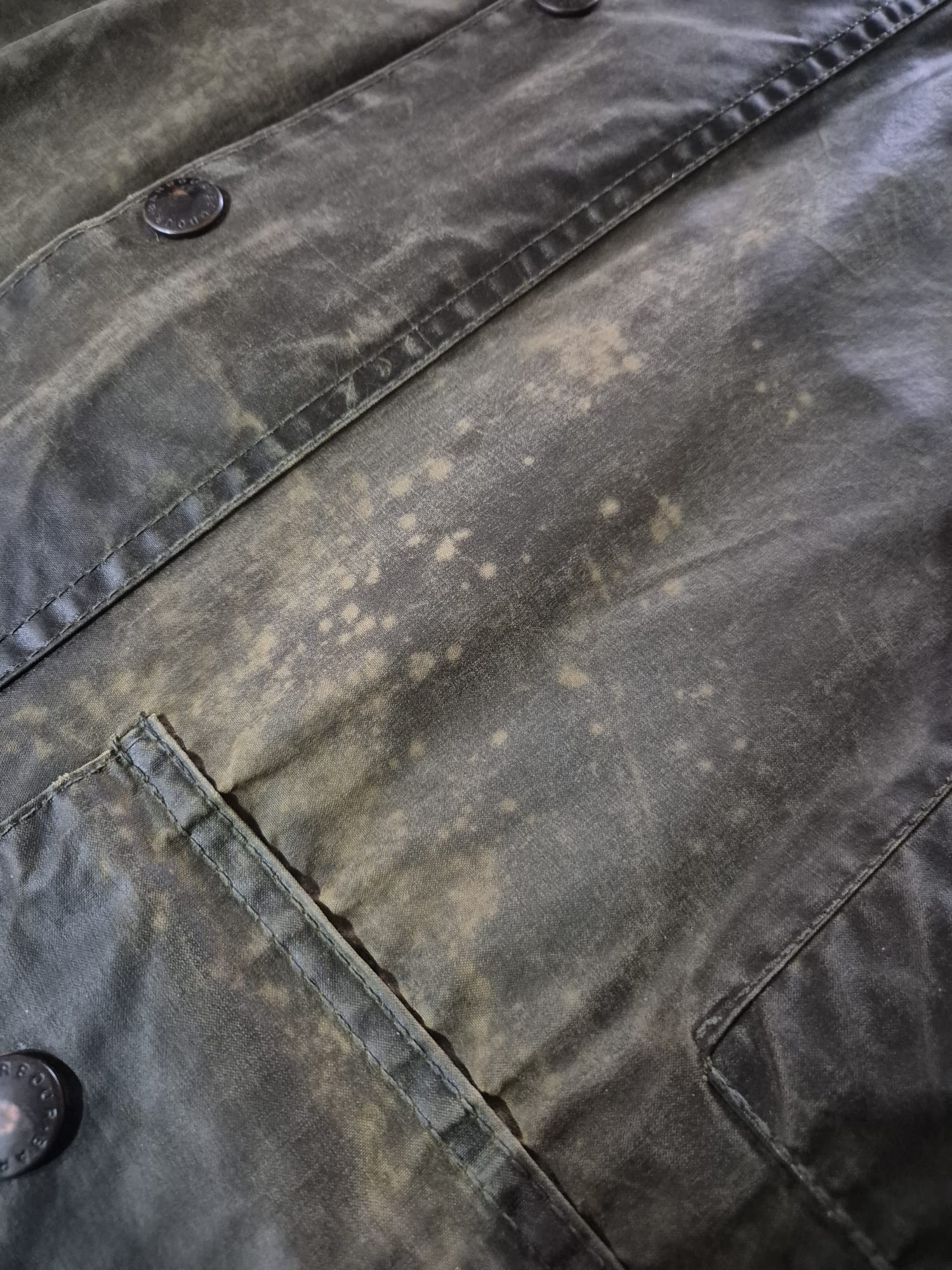 Smelly wax jacket?